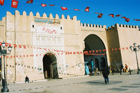 チュニジア旅行日程（06-07)