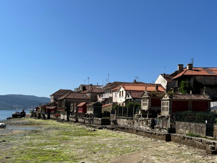 パラドール・デ・バイオナ→コンバーロ→オ・グローベ→ラ・トーハ島→アロウサ湾クルージング（その2）