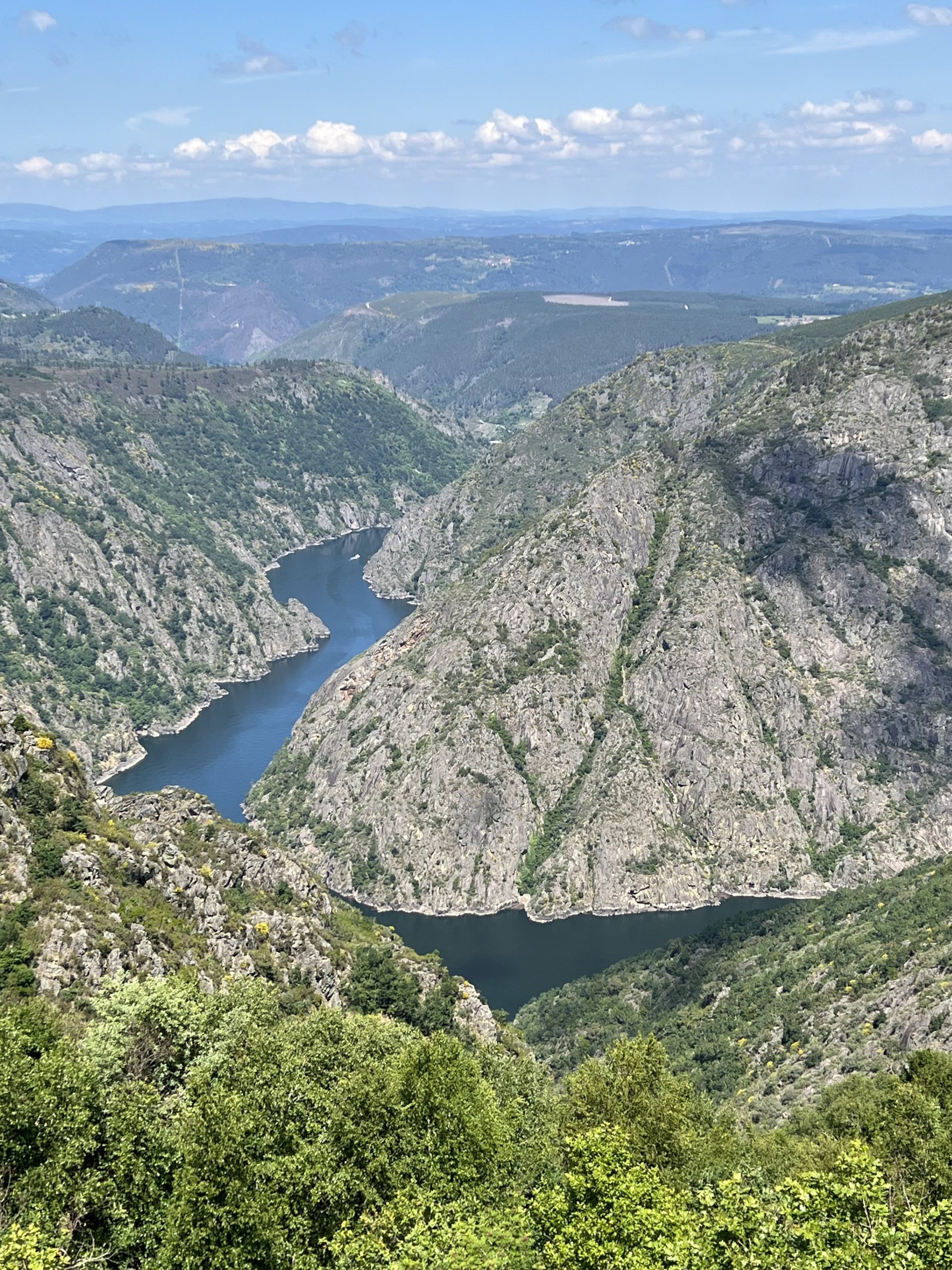 §6. River Sil canyon 01